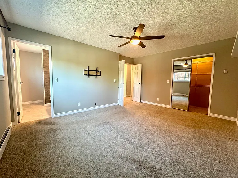 1032 Cornwall Dr — Photo 22