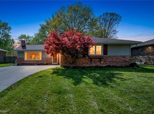 7850 E Linden Ln, Parma, OH 44130