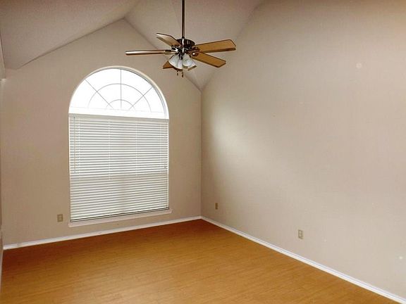 4th image of 6920 Amethyst Ln