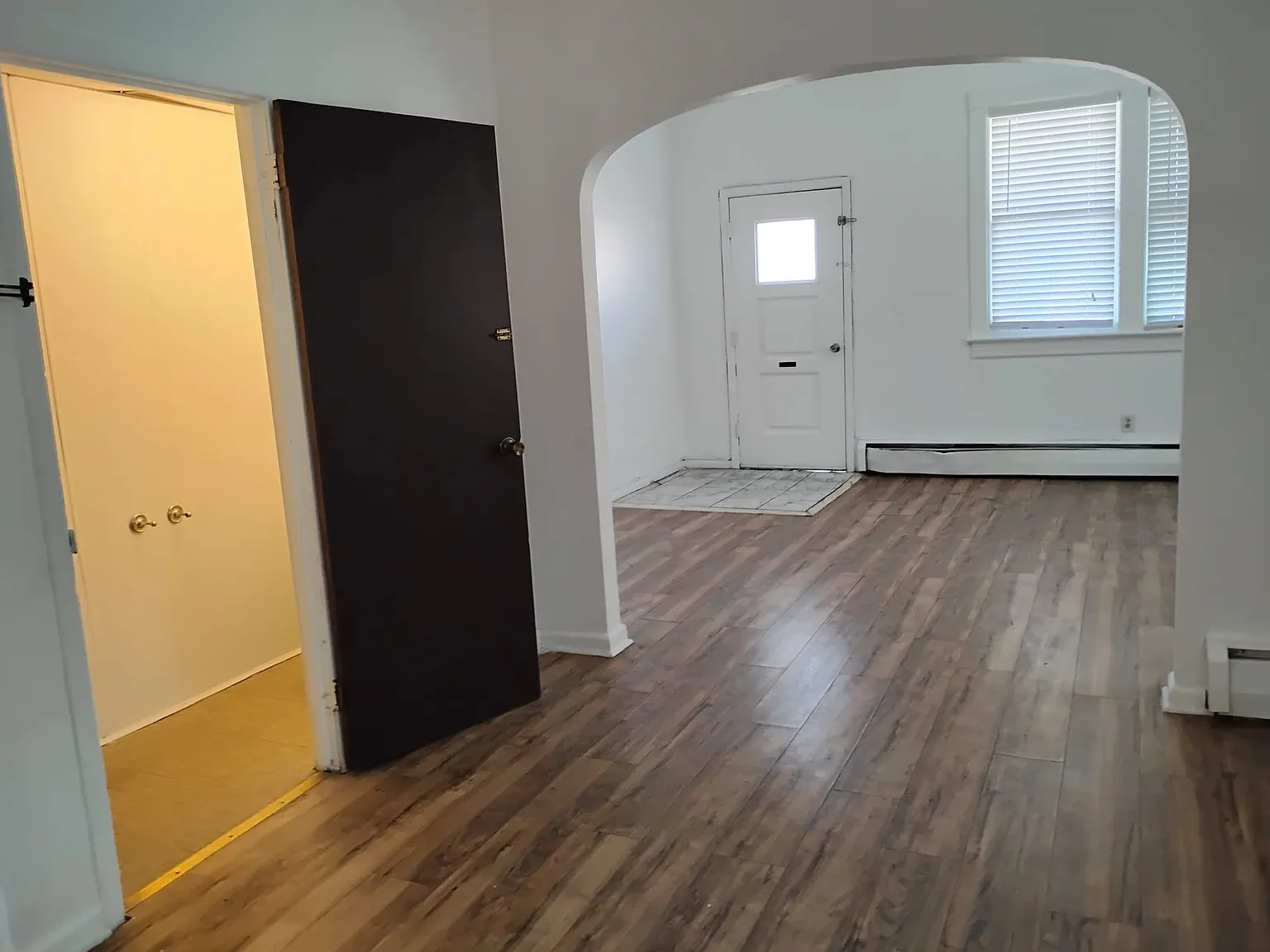 837 N Vine St — Photo 3