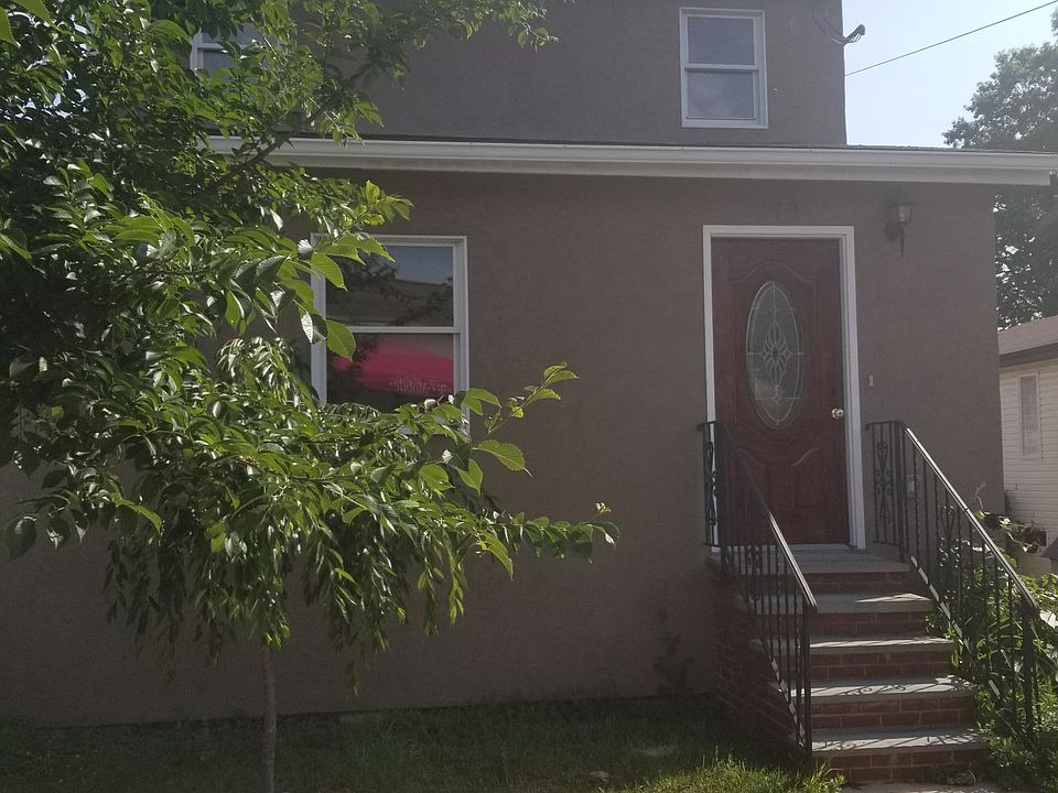 1st image of 299 Naughton Ave