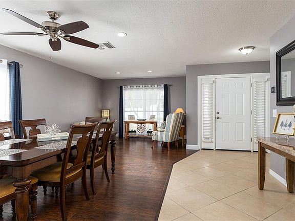 2nd image of 3363 Marion Dr