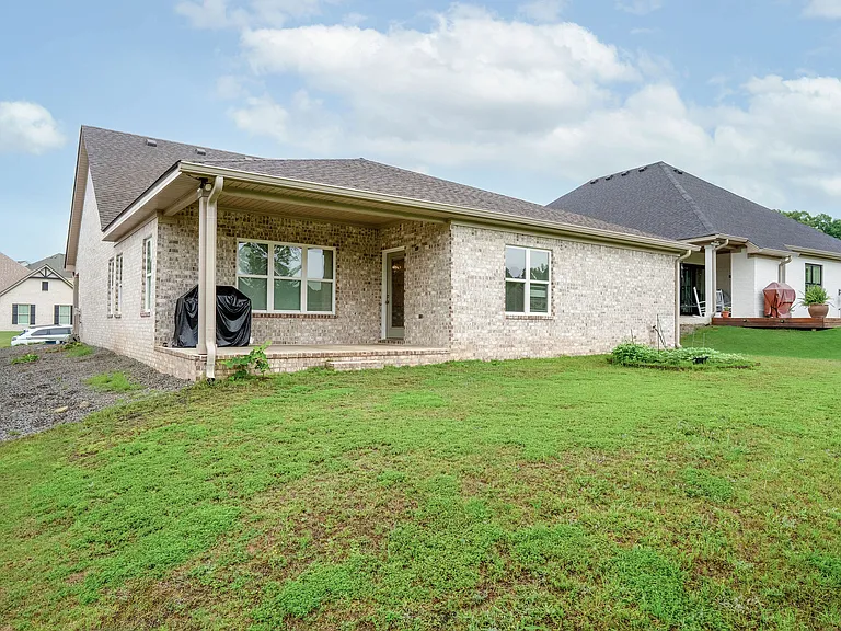 2451 Vesta Dr — Photo 34
