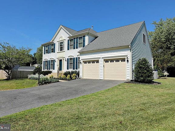 2nd image of 2700 Whistling Ct