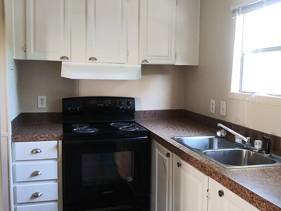 2nd image of 424 N Broadway St #66