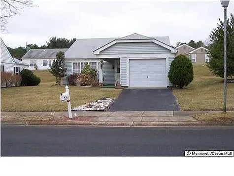 9 Edgeware Pl photo 1