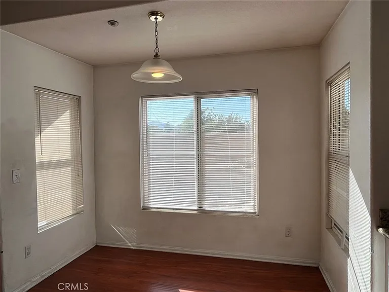 1241 Castledale St — Photo 6