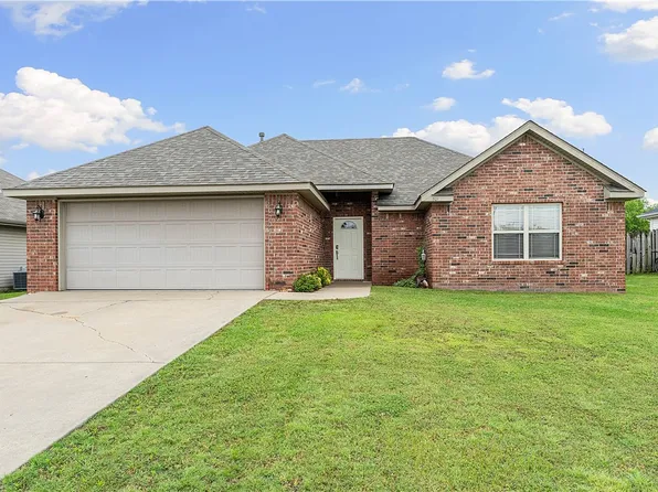801 SW Castlewood St, Bentonville, AR 72712