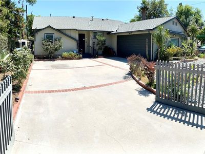 13744 Bessemer St, Van Nuys, CA, 91401