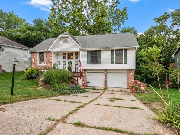 8016 N Garfield Ave, Kansas City, MO 64118
