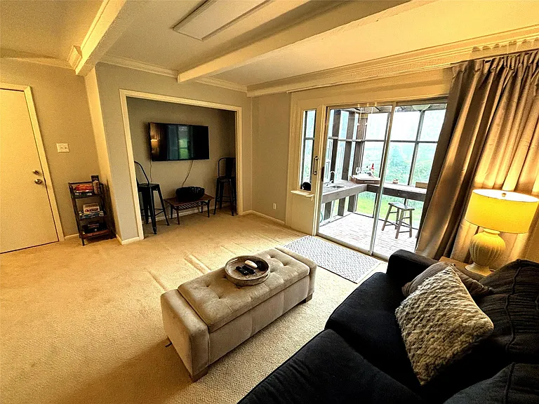737 Oakdale Dr — Photo 11