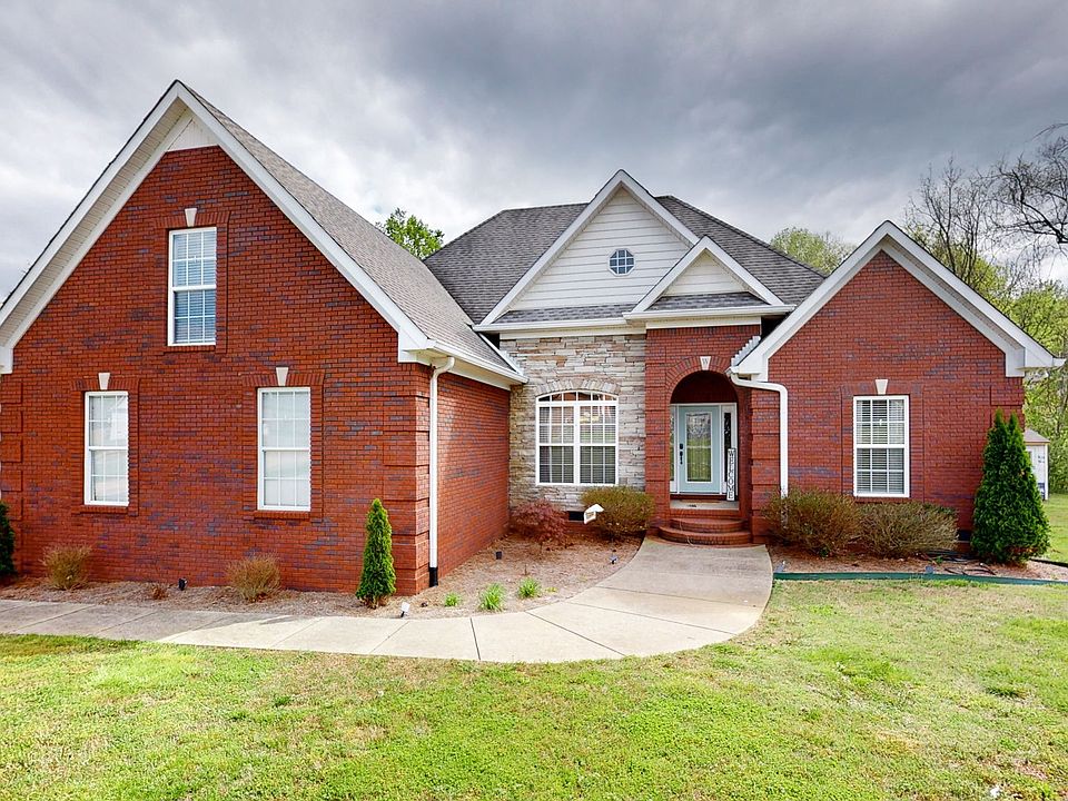 1st image of 1045 Corey Dr