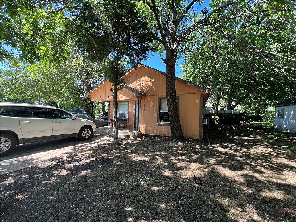 1st image of 2903 NW 22nd St