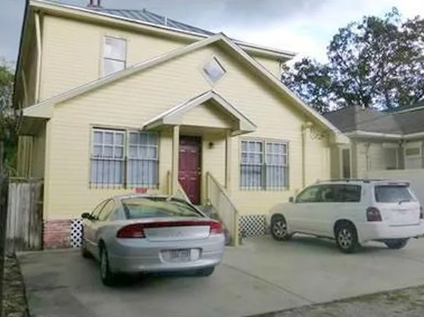 9 E 33rd St #B, Savannah, GA 31401