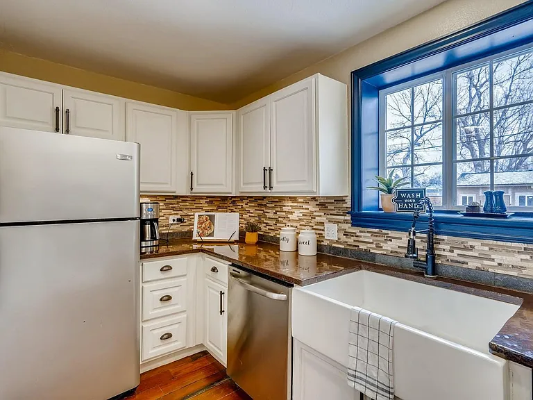 1164 Verbena St — Photo 4