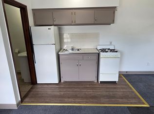 8008 W Becher St APT 3, Milwaukee, WI 53219