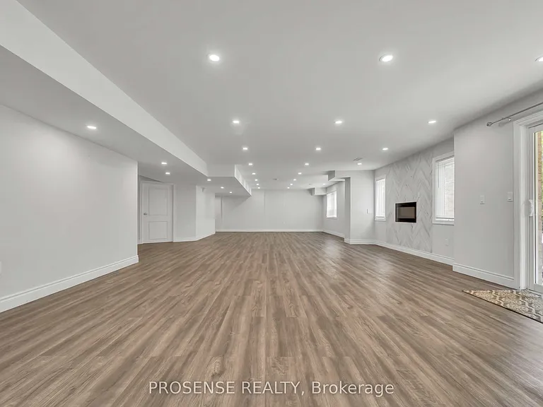 113 Johnson Dr — Photo 29