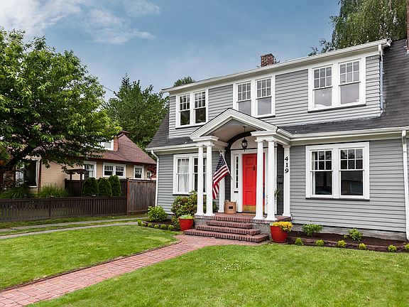 2nd image of 419 5th St NE