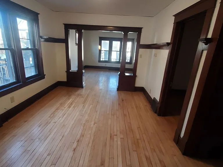 1025 E Land Pl — Photo 21
