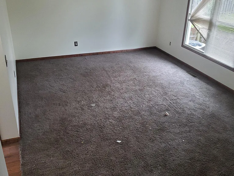 1864 Pine Grove Pl — Photo 5