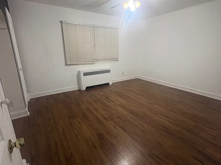 2902 Princeton Ave #2 — Photo 5