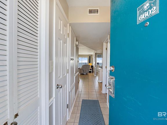 3rd image of 645 Plantation Rd #6602