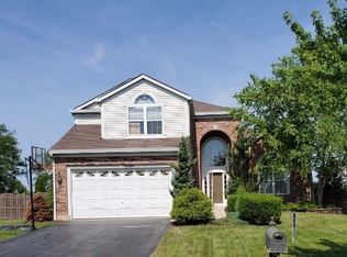 16364 S Downing St, Lockport, IL 60441