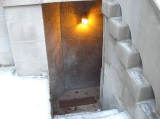 (Undisclosed Address), Chicago, IL 60614