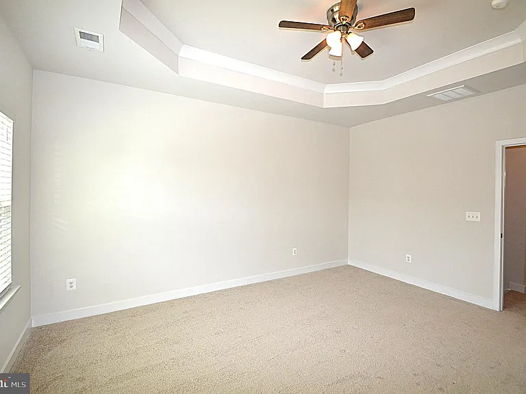 11328 Willow Green Cir — Photo 35