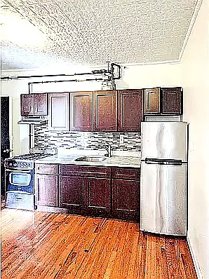 84 Havemeyer St #12 — Photo 6
