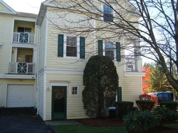 1010 Gazebo Cir, Reading, MA 01867