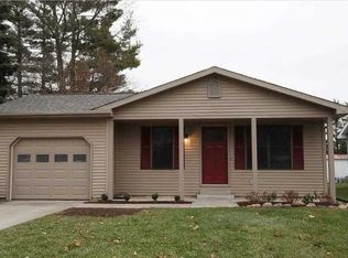 1111 Naomi St, Auburn, IN 46706