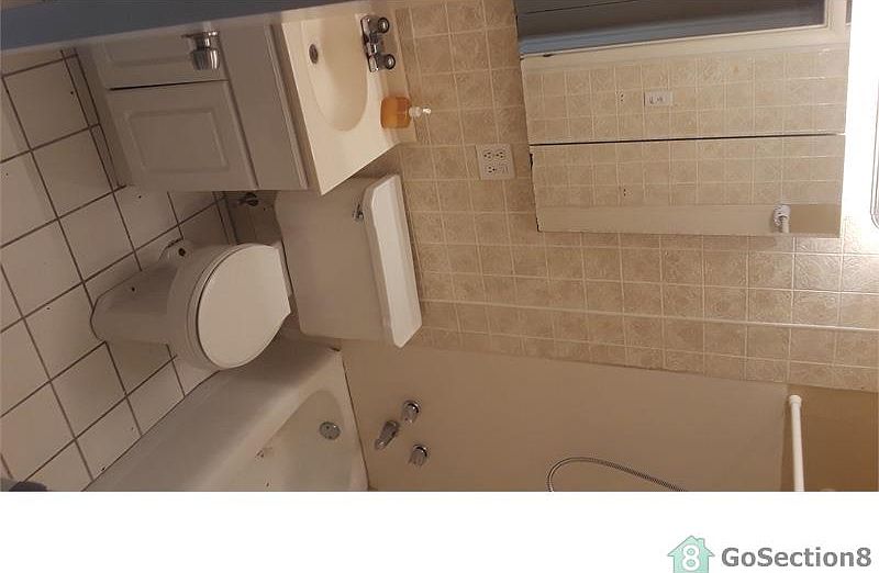 2nd image of 4057 Wesley Ln S