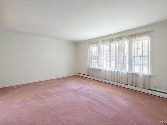 5th image of 1823 Glencove Ln