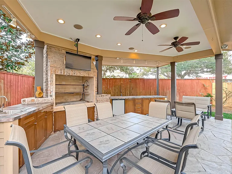 2650 Shady Acres Lndg — Photo 36