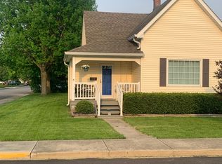 239 Columbia Ave, Tipton, IN 46072