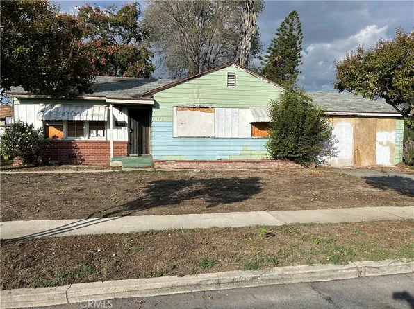 560 W Cornell Dr, Rialto, CA 92376