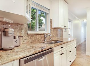 2345 N Wallen Dr, Palm Beach Gardens, FL 33410