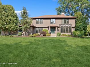 6N267 Woodland Rd, Saint Charles, IL 60175