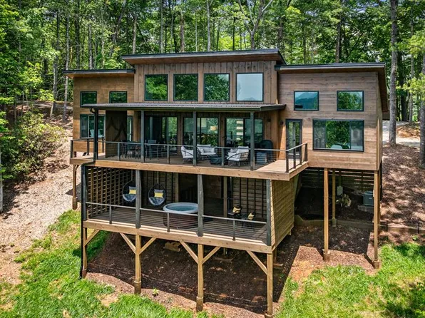 88 Anderson Dr, Blue Ridge, GA 30513