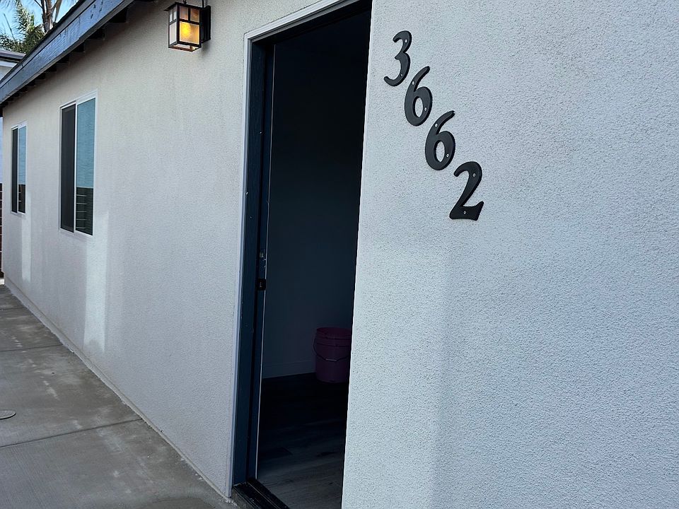 1st image of 3662 Z St #32