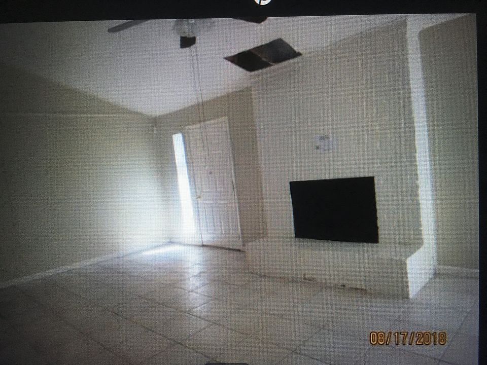 2nd image of 7855 Creekbend Dr