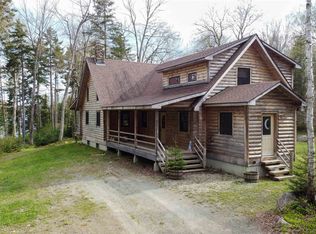 700 Peacham Pond, Peacham, VT 05862