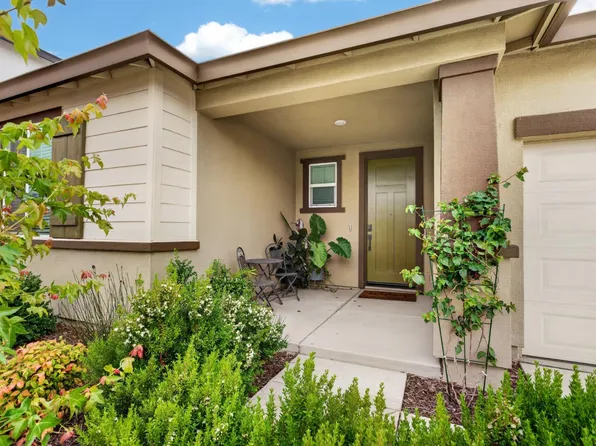 4041 Expedition Ln, Roseville, CA 95747