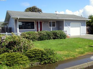 880 12th St SW, Bandon, OR 97411