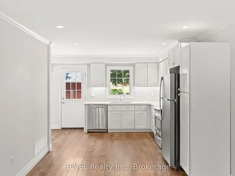 10 Bassett Blvd #56 — Photo 6