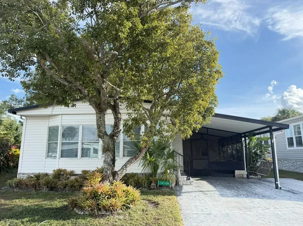 14164 Pebble Beach Blvd #410, Orlando, FL 32826