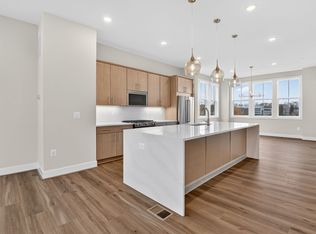 6229 Crosswind Dr, North Bethesda, MD 20852