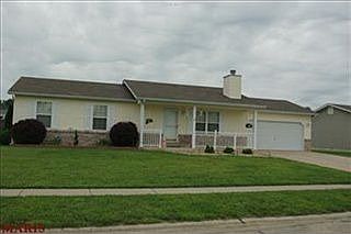 5th image of 42 Graystone Dr