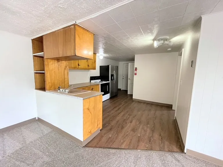 8414 Duben Ave — Photo 4